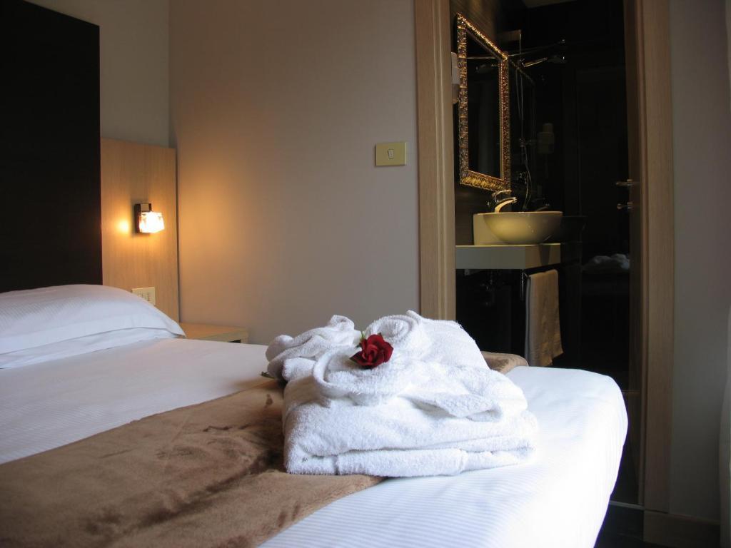 Hotel Aiglon Rimini Eksteriør bilde