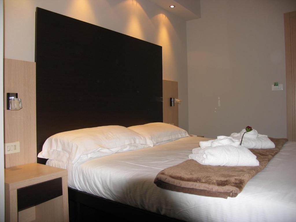 Hotel Aiglon Rimini Eksteriør bilde