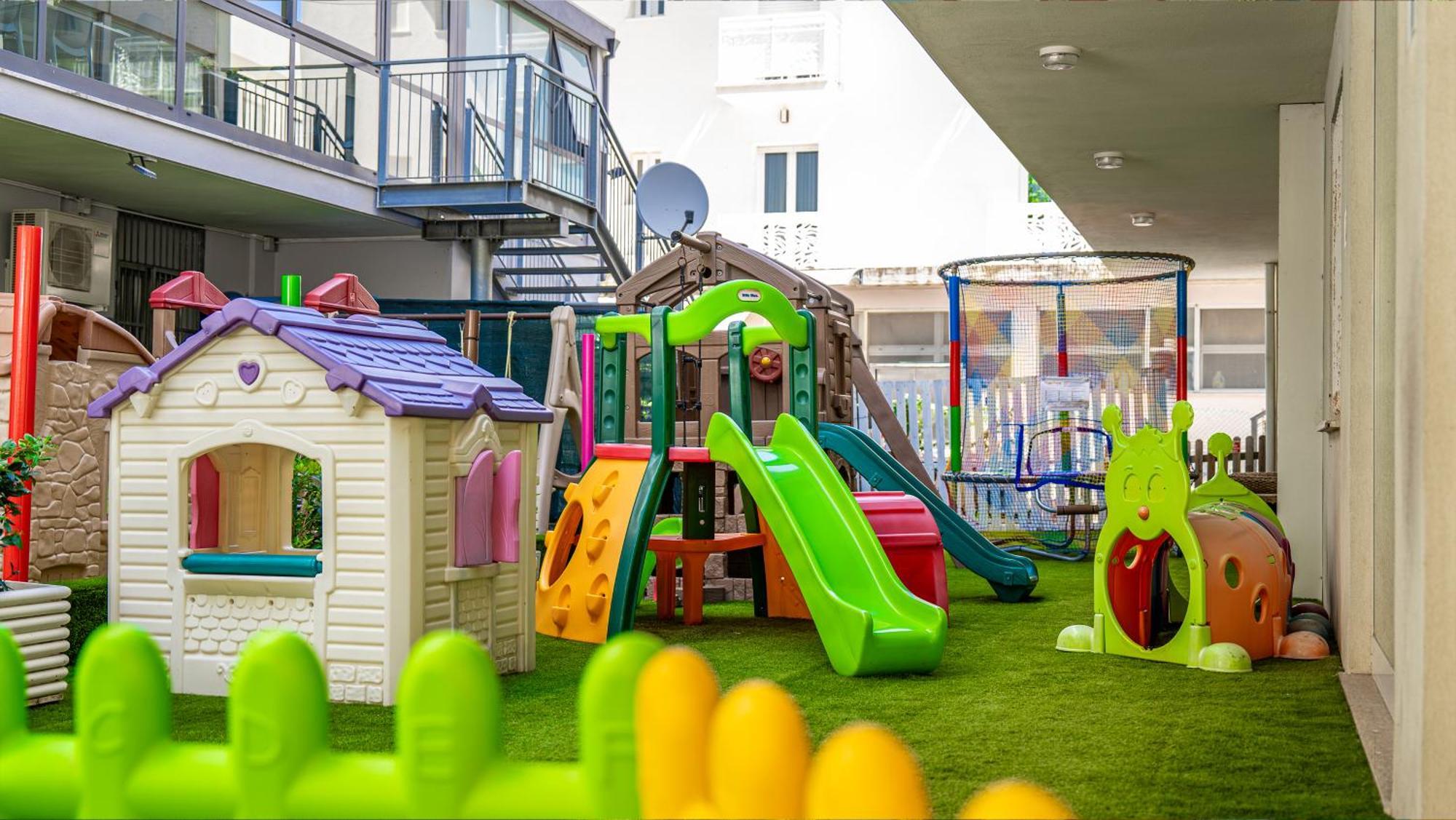 Hotel Aiglon Rimini Eksteriør bilde